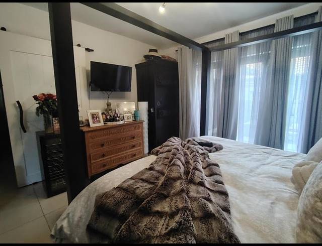 5 BEDROOM HOUSE FOR SALE IN AMBERFIELD HEIGHTS